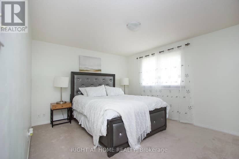 865 Attersley Drive — photo 15 of 29