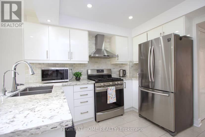 865 Attersley Drive — photo 3 of 29