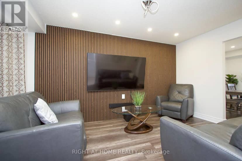 865 Attersley Drive — photo 6 of 29