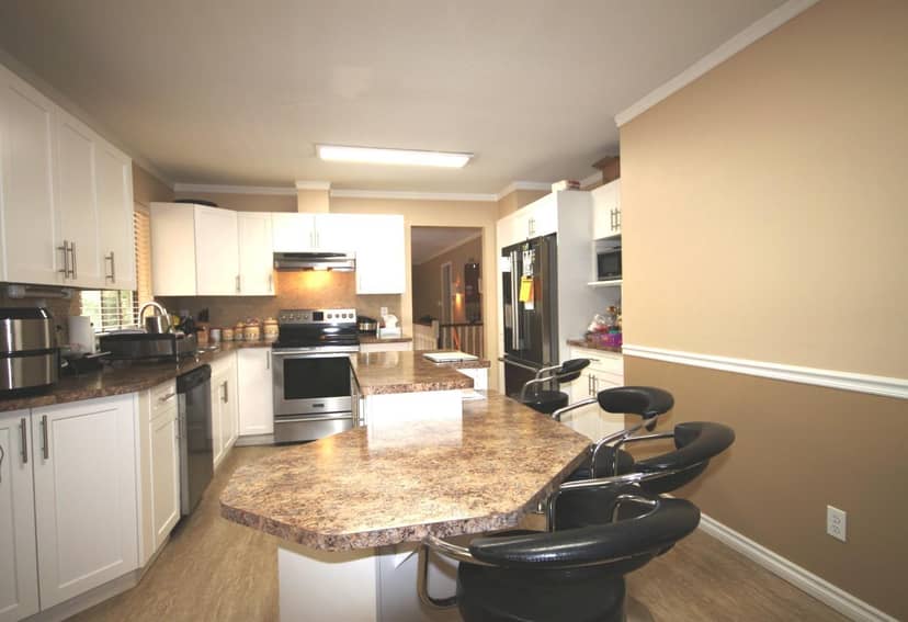18222 58B AVENUE, Surrey, photo 6