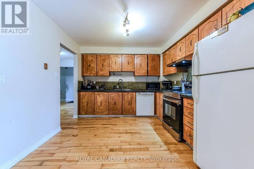 2 Mayberry Court — photo 8 of 40