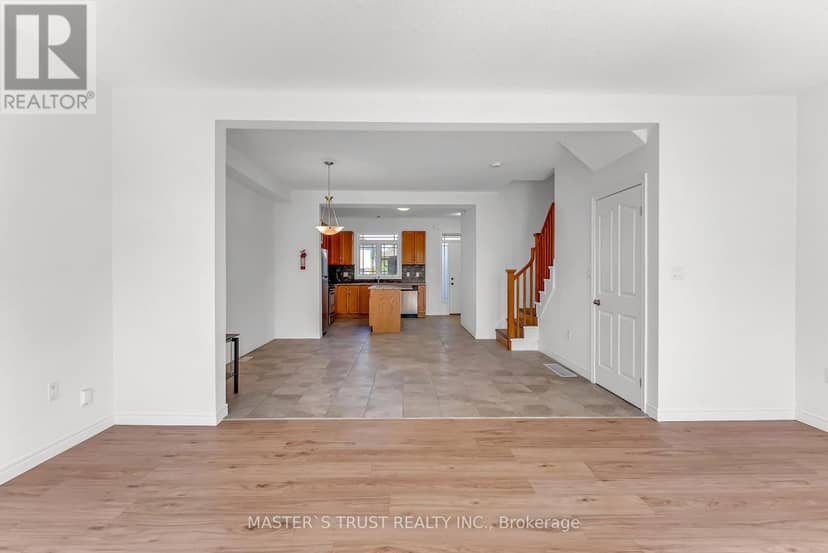 5 - 9 Amos Drive — photo 26 of 40