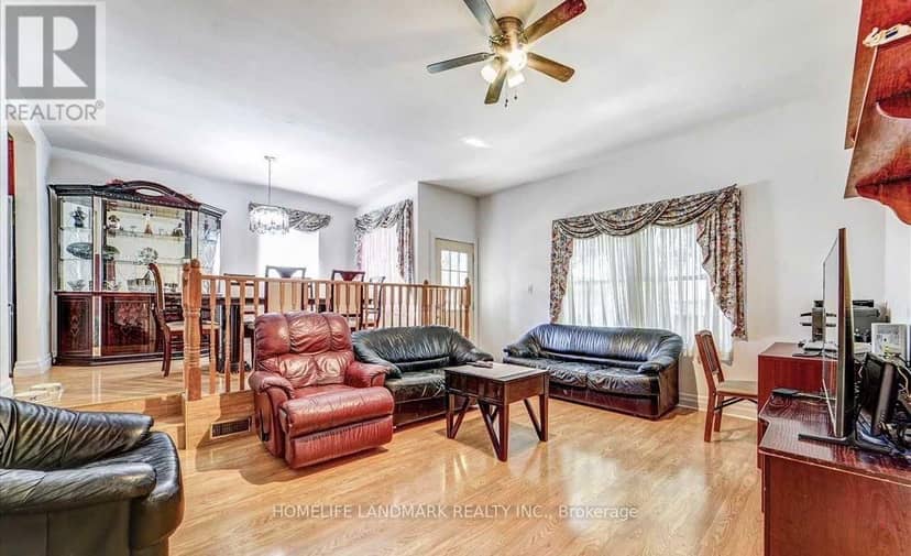 62 Peter Street — photo 11 of 31