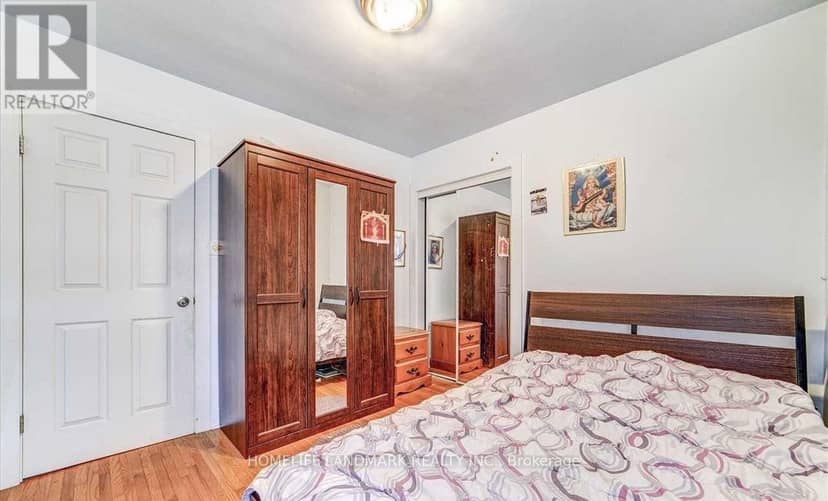 62 Peter Street — photo 18 of 31