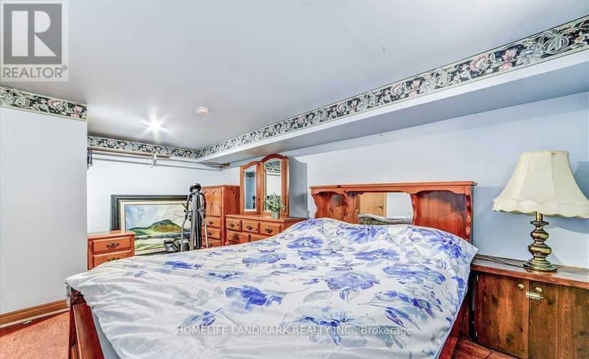 62 Peter Street — photo 24 of 31