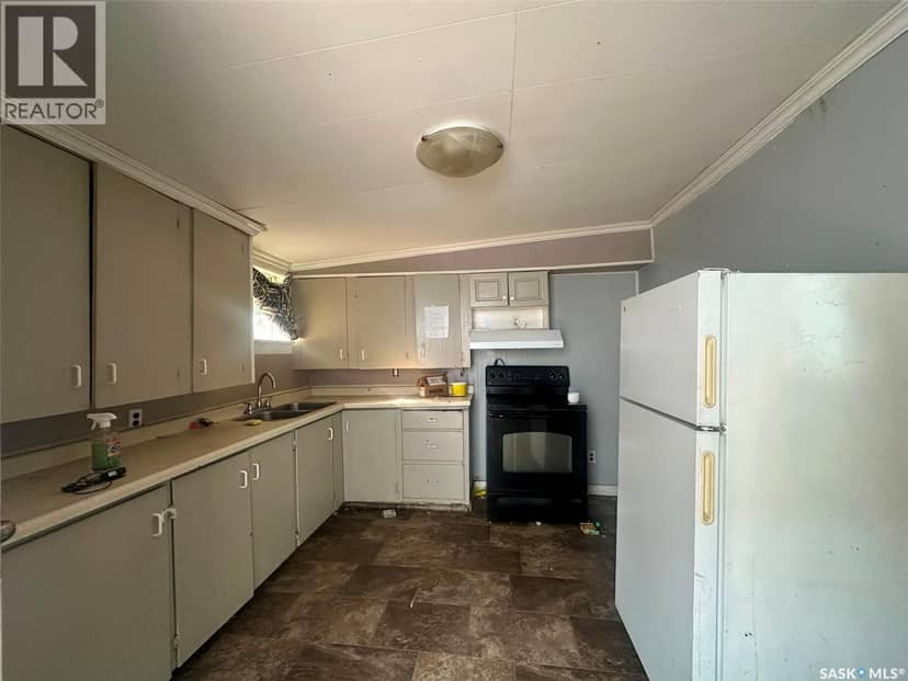 619 L Avenue S, Saskatoon, photo 2