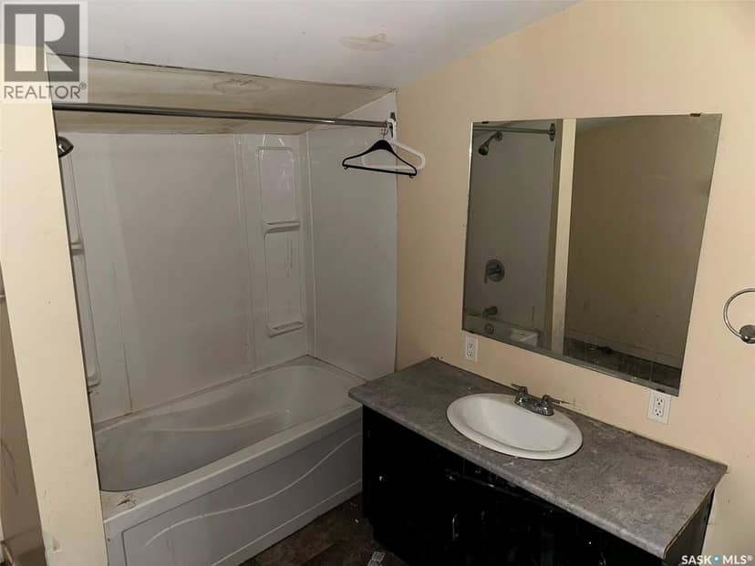 619 L Avenue S, Saskatoon, photo 4