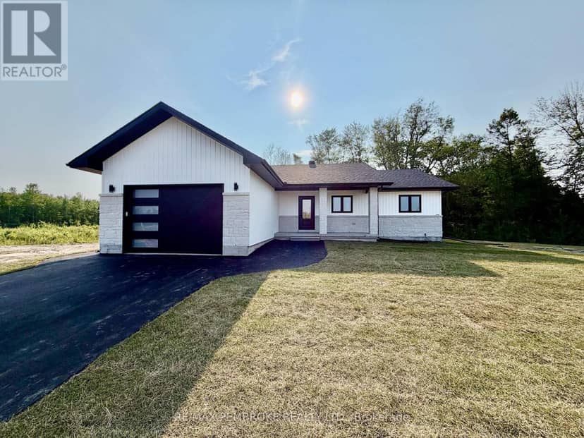 55 Eddy Crescent — photo 1 of 19