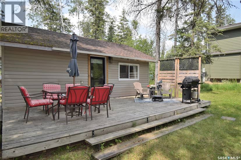 207 Kaldor AVENUE — photo 13 of 14