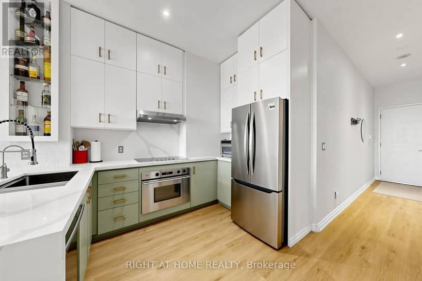 1104 - 797 Don Mills Road — photo 15 of 38