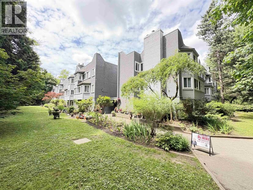 312 9880 MANCHESTER DRIVE, Burnaby