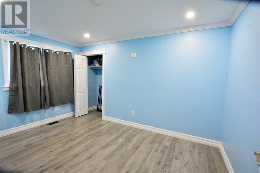 28A Tory Road — photo 17 of 20