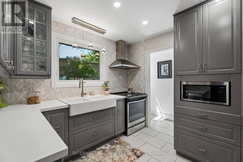 29 Jamieson Drive — photo 7 of 39
