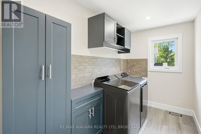 3561 Yacht Harbour Road — photo 33 of 40