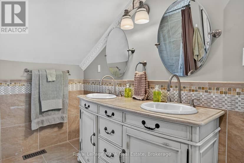 9 Lilac Lane — photo 19 of 40