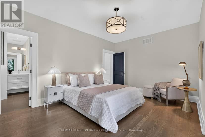 33 Munro Boulevard — photo 33 of 40