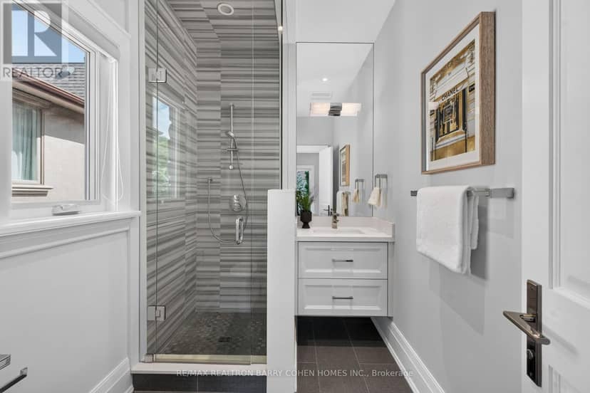 33 Munro Boulevard — photo 34 of 40
