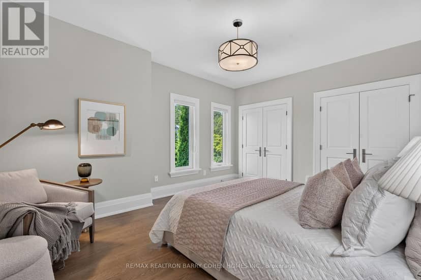 33 Munro Boulevard — photo 32 of 40