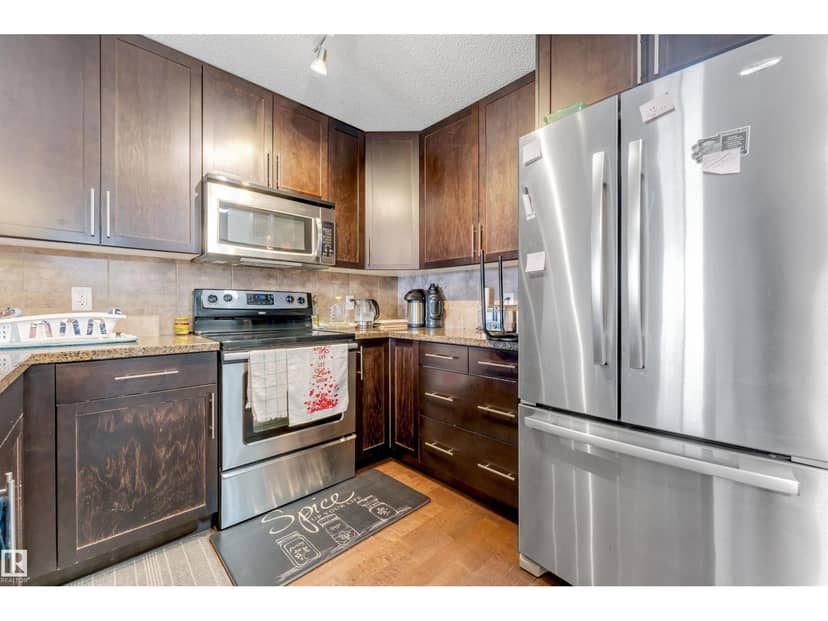 #409 2204 44 AV NW — photo 14 of 22