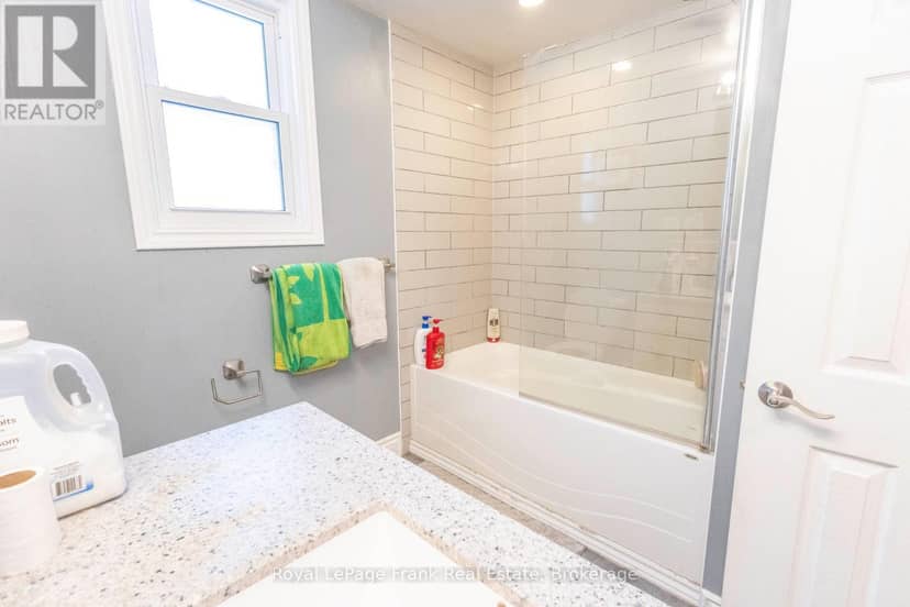 2477 Pigeon Lake Road — photo 31 of 40