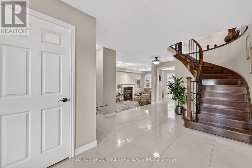 4 Chantal Street — photo 3 of 40
