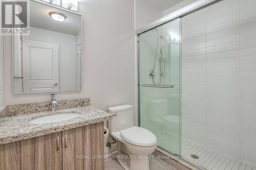 230 - 8763 Bayview Avenue — photo 27 of 40