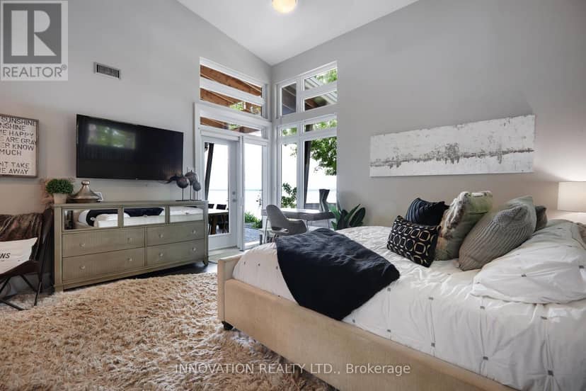 684 Bayview Drive — photo 21 of 40