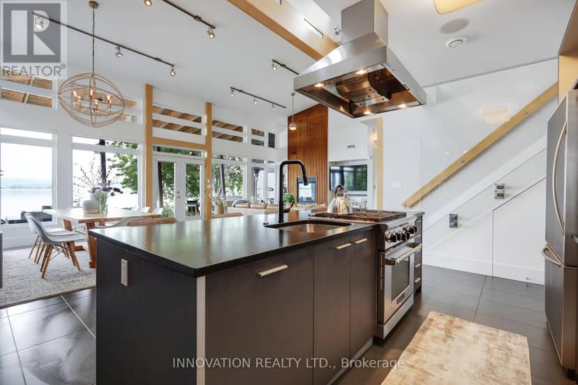 684 Bayview Drive — photo 16 of 40