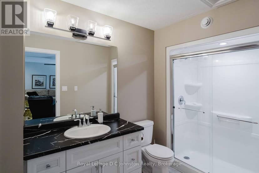 16 - 560 Devonshire Road — photo 27 of 40