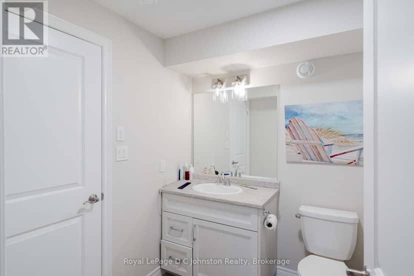 16 - 560 Devonshire Road — photo 37 of 40