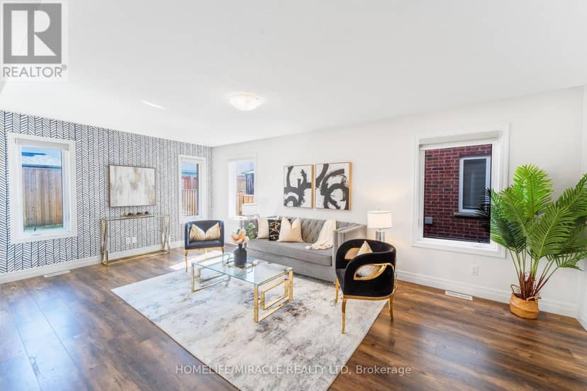 53 Robertson Drive — photo 11 of 40