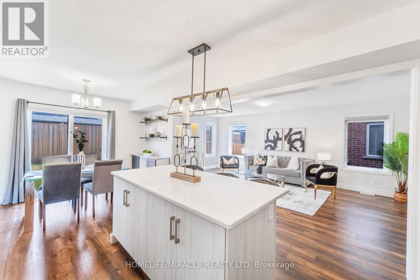 53 Robertson Drive — photo 3 of 40