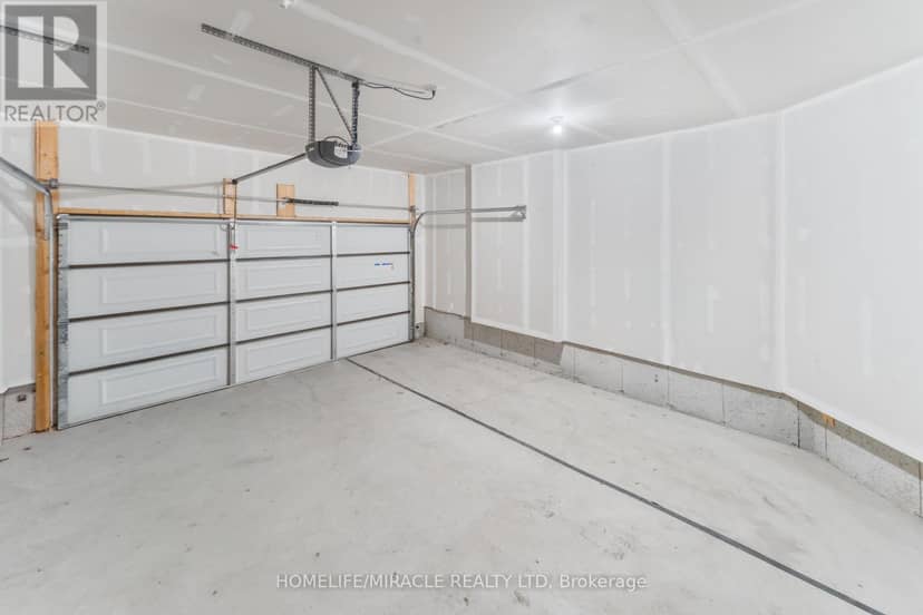 53 Robertson Drive — photo 32 of 40