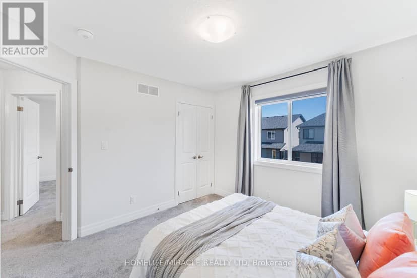 53 Robertson Drive — photo 31 of 40