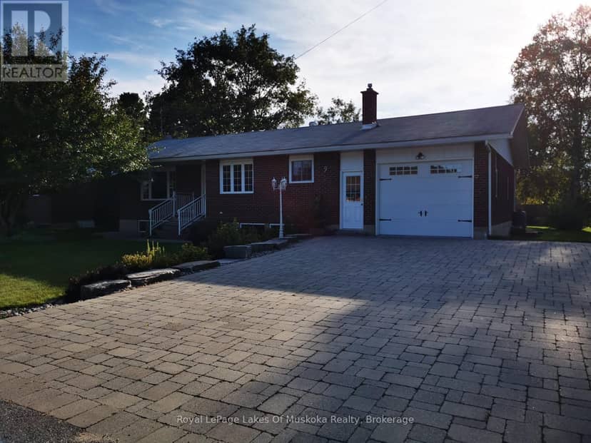9 Fitz Avenue, South River, photo 2
