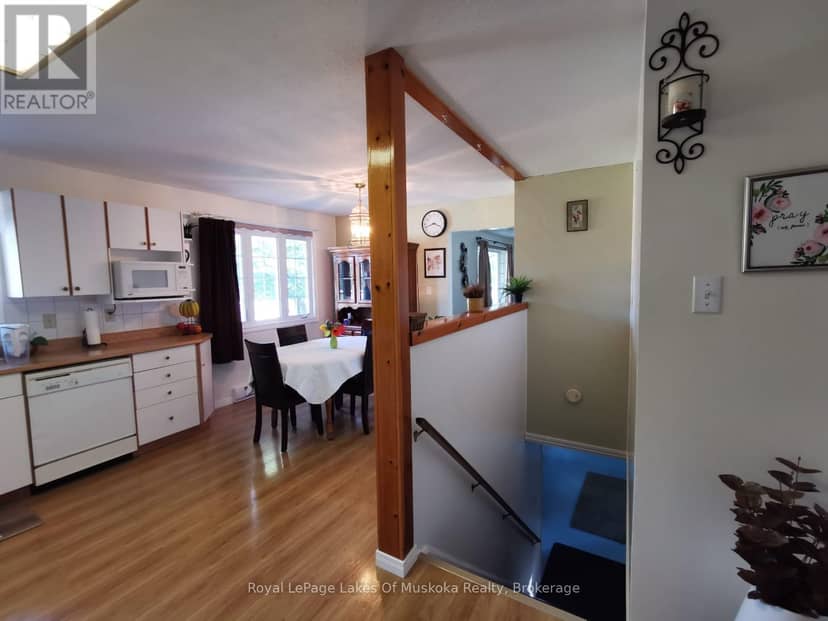 9 Fitz Avenue, South River, photo 6