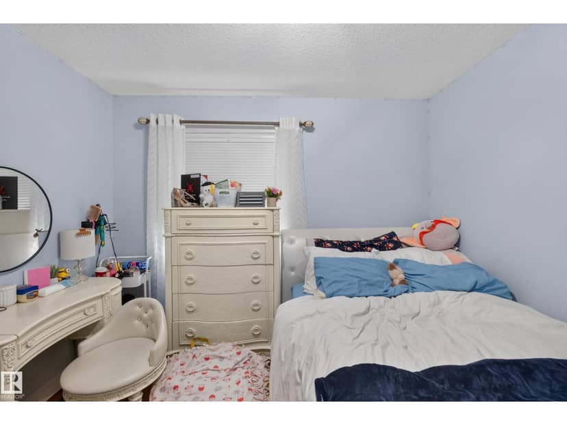 1122 Allendale Cr — photo 21 of 40