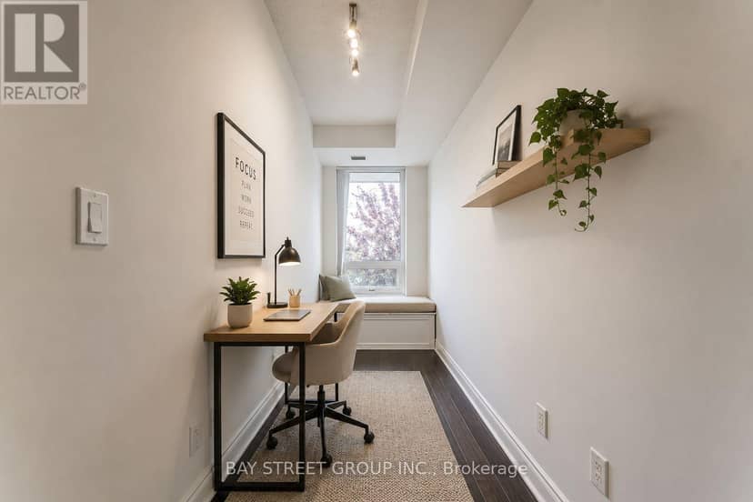 221 - 31 Olive Avenue — photo 5 of 40