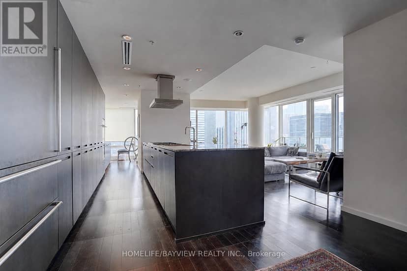 3509 - 180 University Avenue, Toronto, photo 2