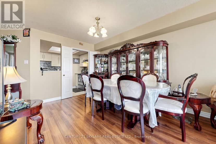 1611 - 4460 Tucana Court — photo 13 of 39