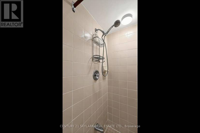 1611 - 4460 Tucana Court — photo 30 of 39