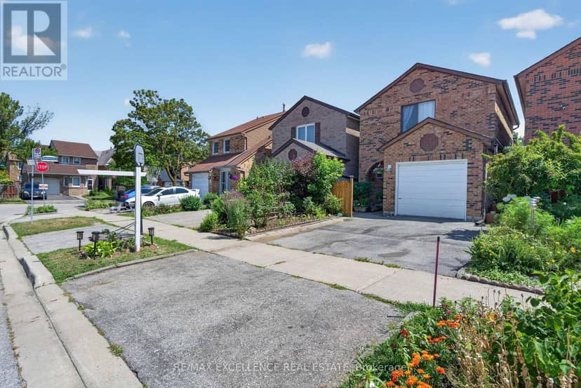 91 Woolenscote Circle — photo 3 of 40