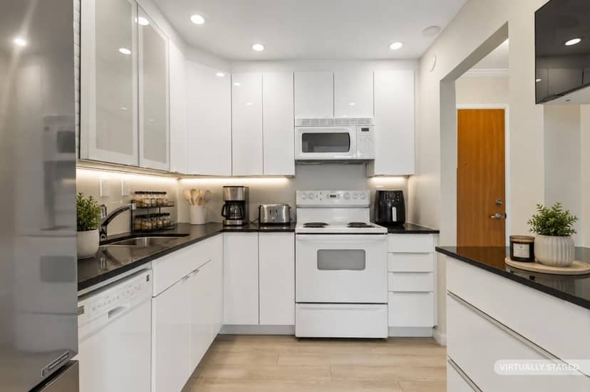 104 1371 FOSTER STREET, White Rock, photo 4