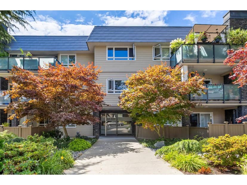 104 1371 FOSTER STREET, White Rock, photo 2