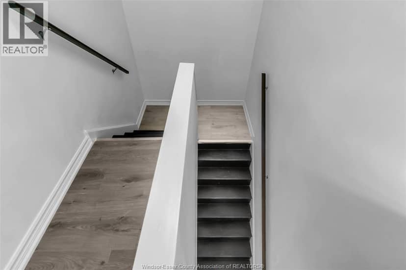 280-282 Campbell Avenue — photo 15 of 21