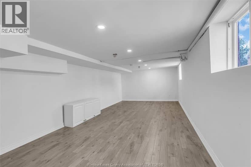 280-282 Campbell Avenue — photo 17 of 21