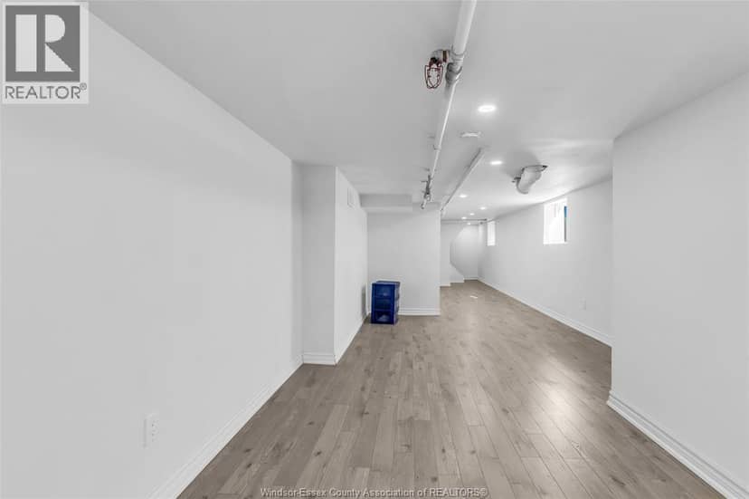 280-282 Campbell Avenue — photo 20 of 21