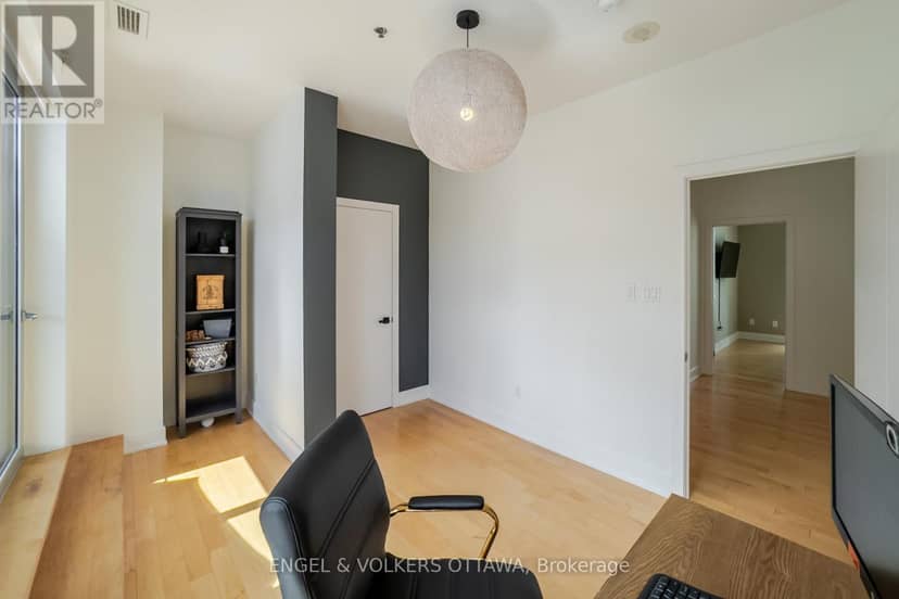 218 - 197 Lisgar Street — photo 29 of 40