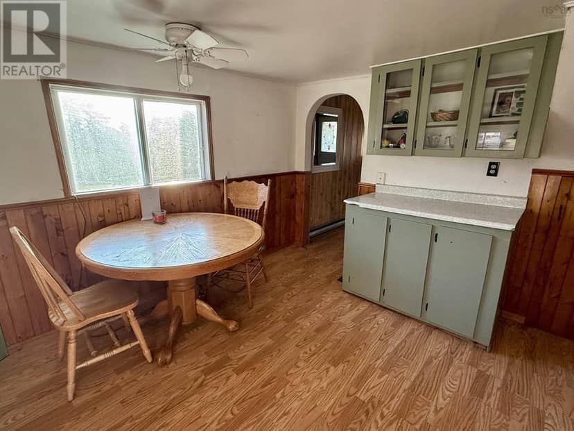 10374 Highway 4 — photo 13 of 40