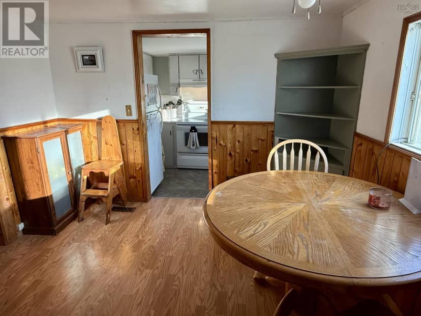 10374 Highway 4 — photo 14 of 40